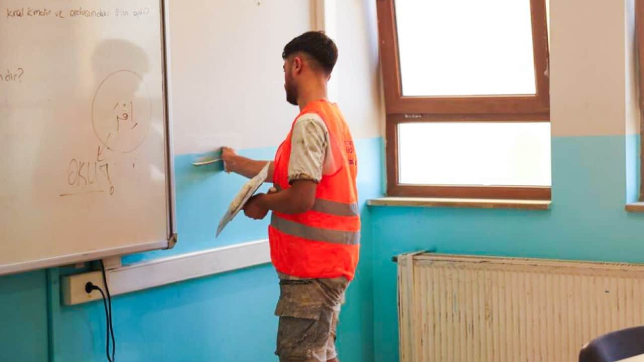 Foto - Ümraniye’de okullarda yaz mesaisi: Yeni eğitim dönemine pırıl pırıl hazırlanıyor