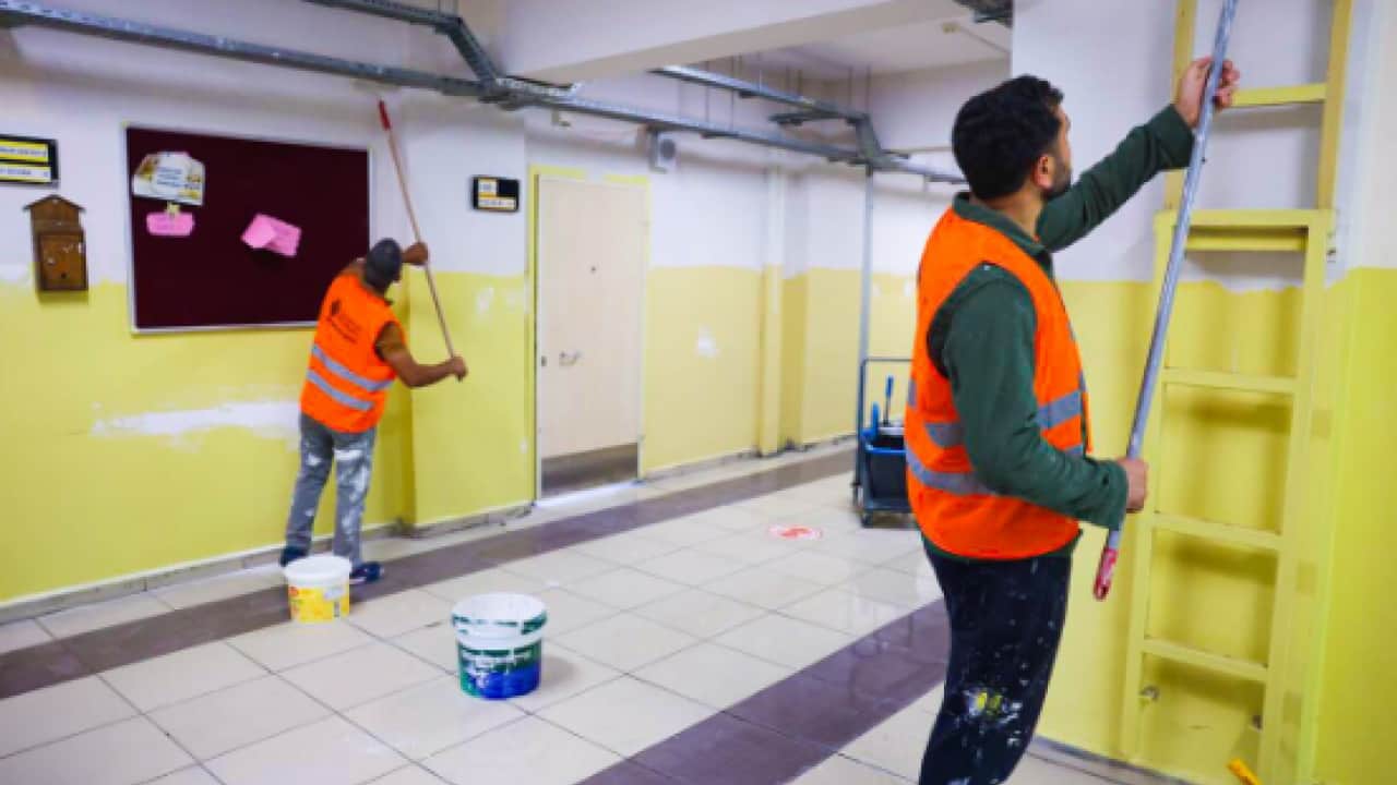 Foto - Ümraniye’de okullarda yaz mesaisi: Yeni eğitim dönemine pırıl pırıl hazırlanıyor