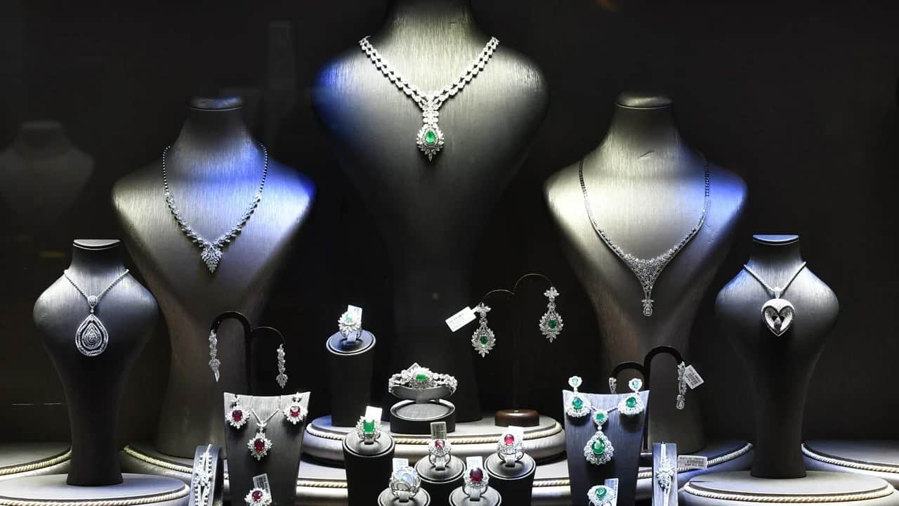 Foto - Ünlü mücevher markası rotasını değiştirdi: Gümüş yerine platin yapacak! Bir dönem herkesin bileğindeydi