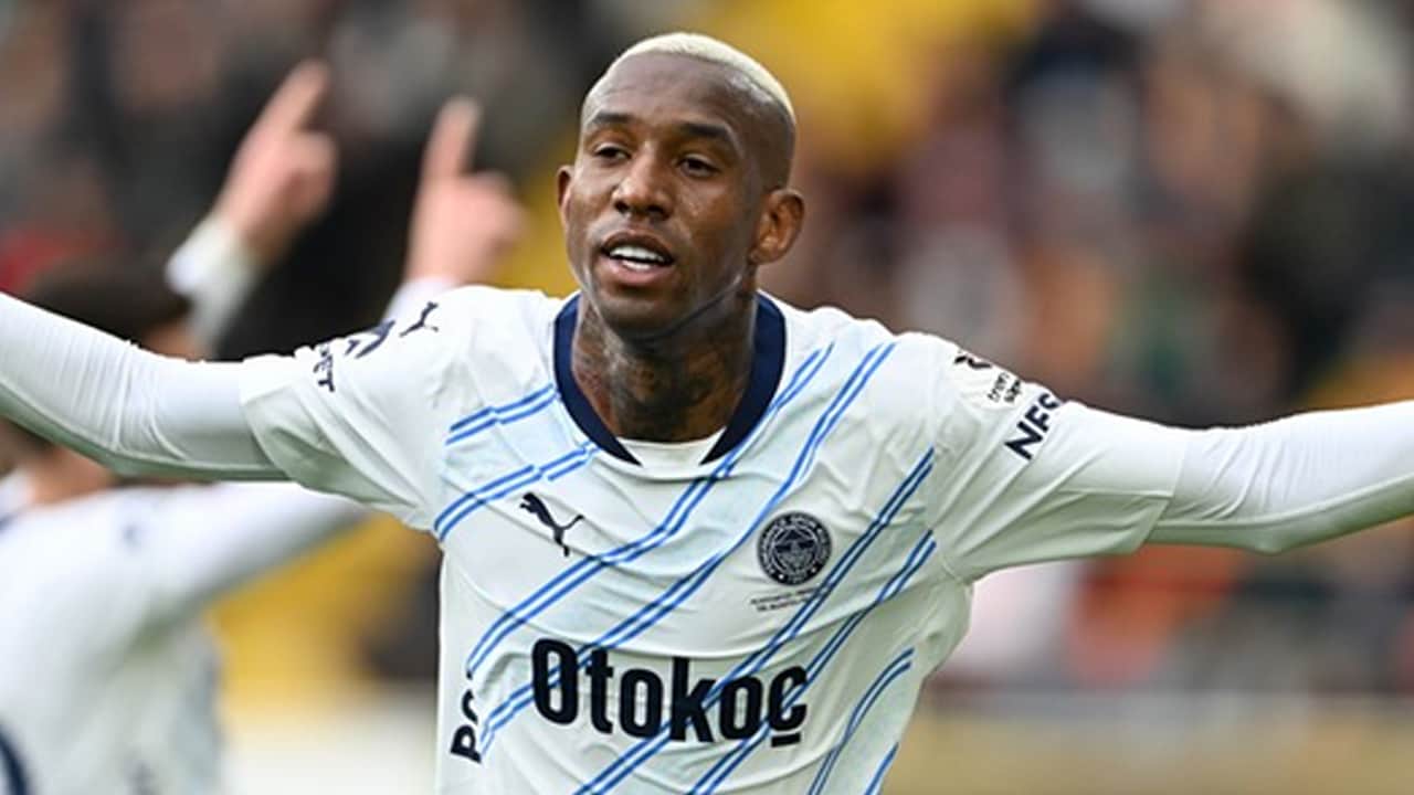 Foto - Ünlü oyuncu artık olmayacak gibi… Fenerbahçe'nin yıldızı Talisca'ya Brezilya'dan talip var!