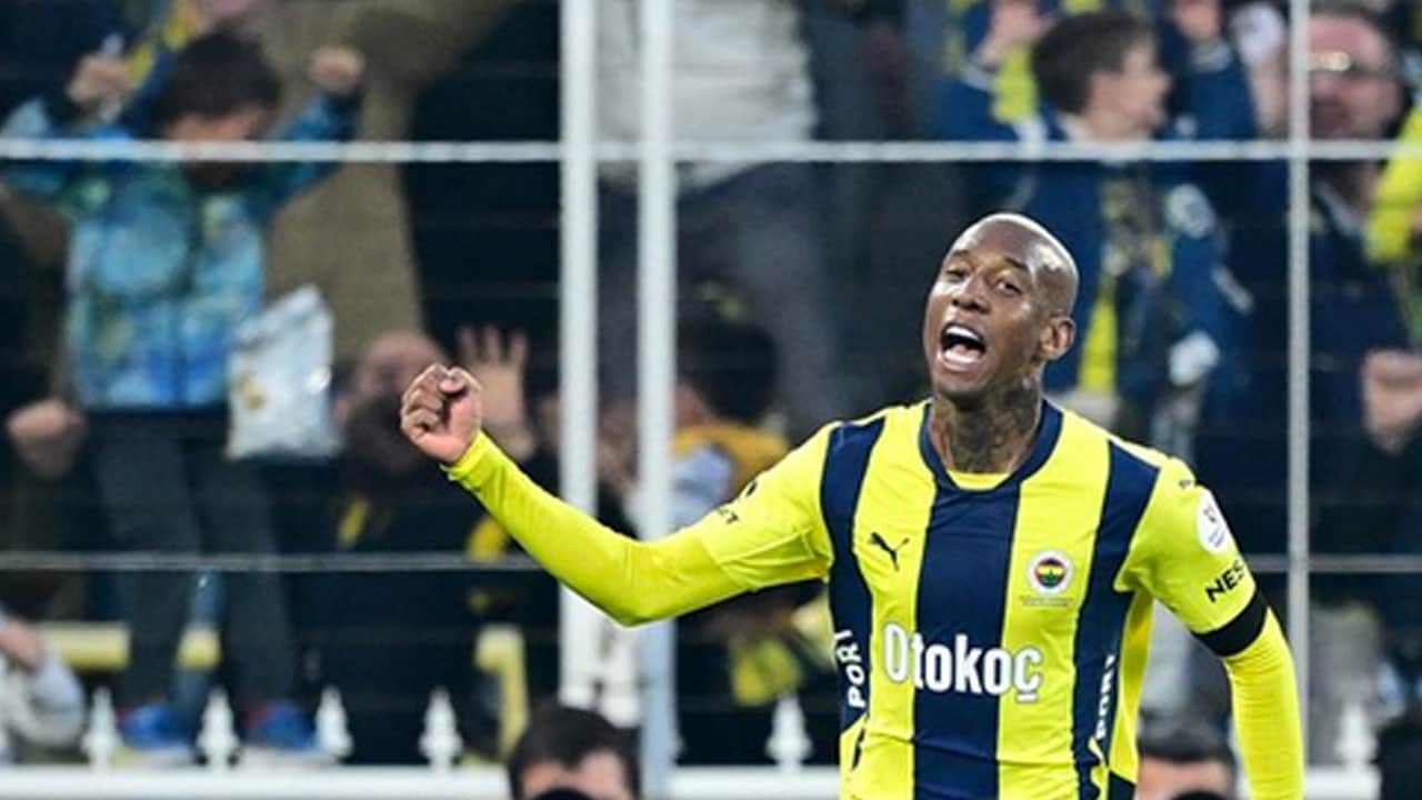 Ünlü oyuncu artık olmayacak gibi… Fenerbahçe'nin yıldızı Talisca'ya Brezilya'dan talip var!