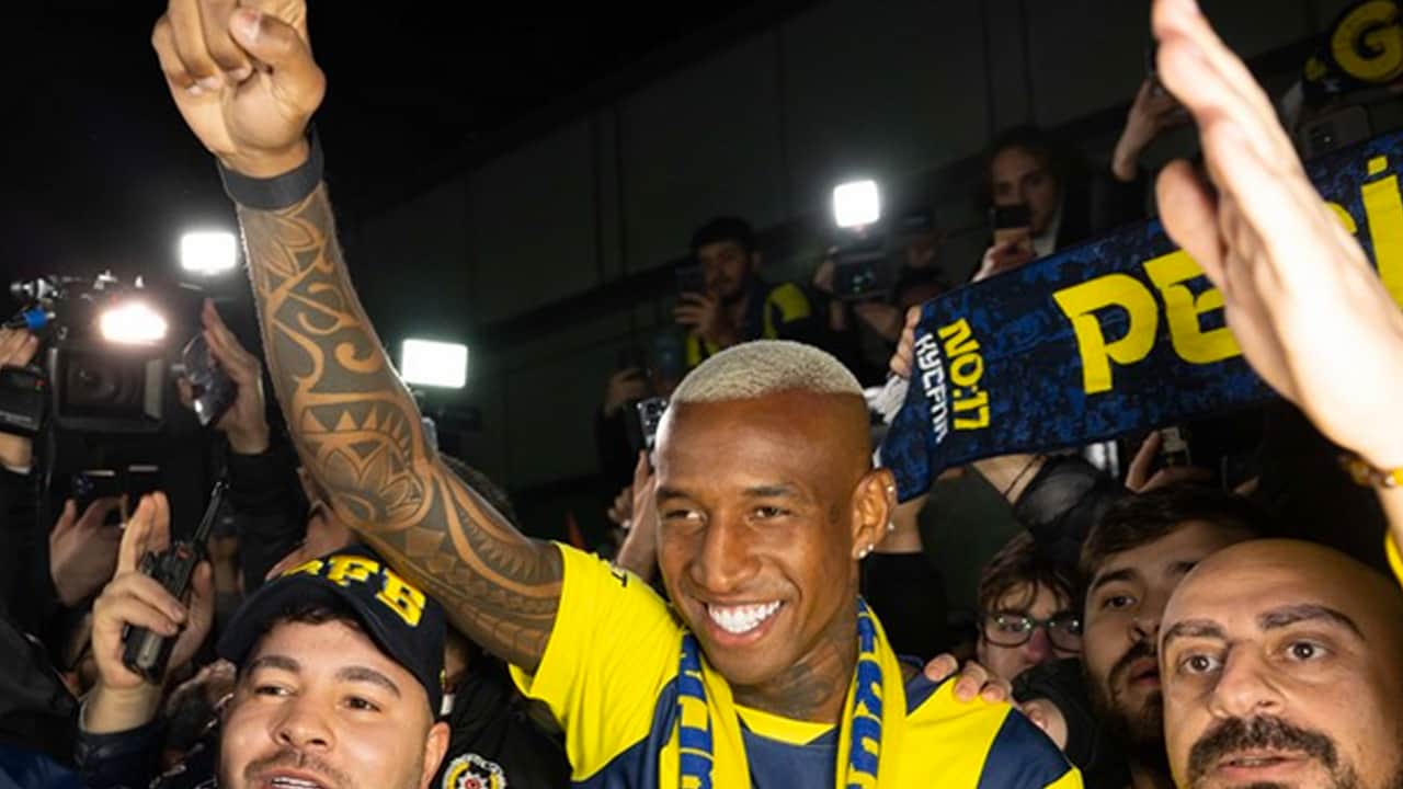 Foto - Ünlü oyuncu artık olmayacak gibi… Fenerbahçe'nin yıldızı Talisca'ya Brezilya'dan talip var!