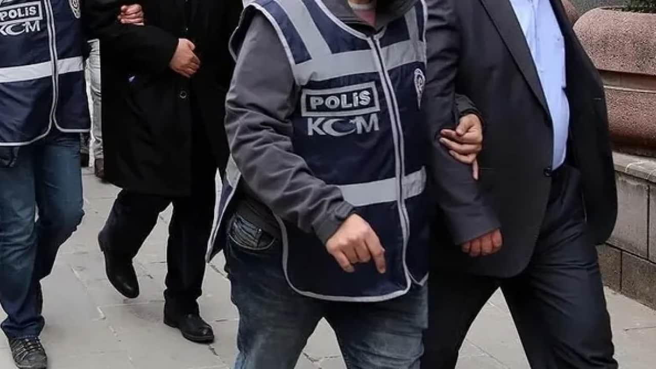 Foto - Ünlü sigorta şirketine operasyon: Sermaye oyunu ifşa oldu! Çok sayıda gözaltı var