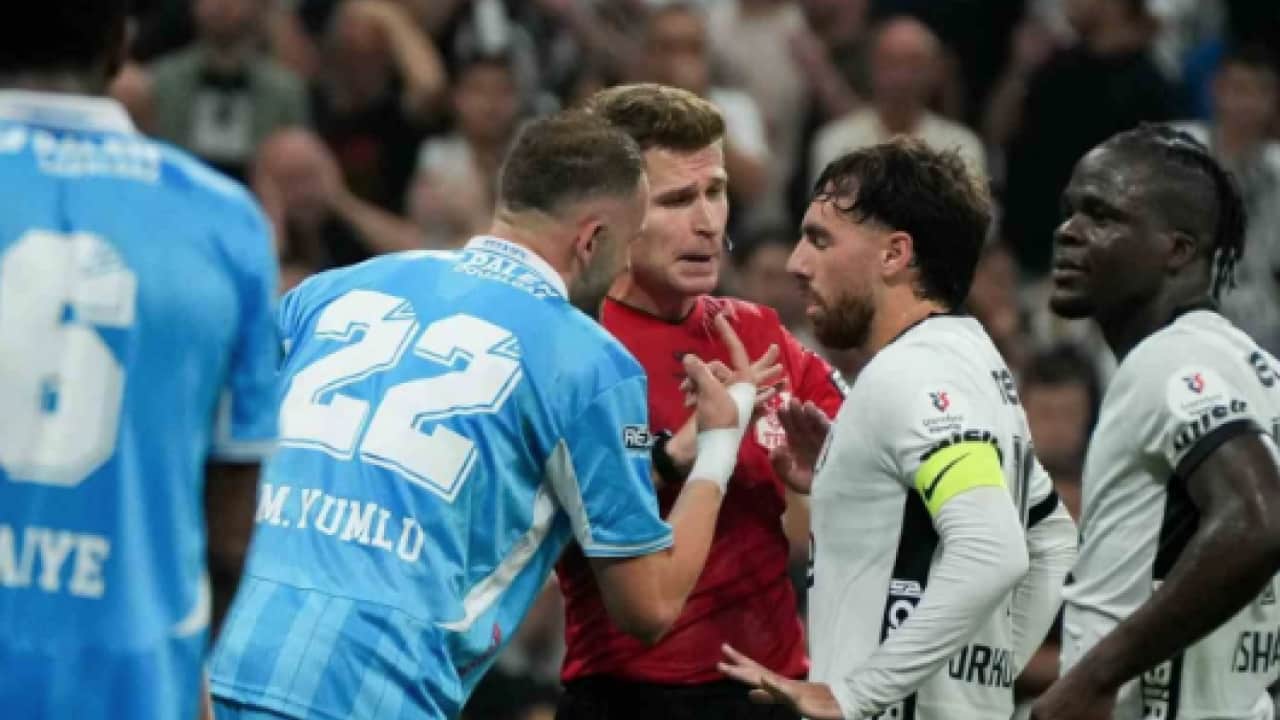 Foto - Ünlü yorumcu bu sefer çuvalladı: Beşiktaş Orkun Kökçü yorumunu affetmedi: Sert açıklama