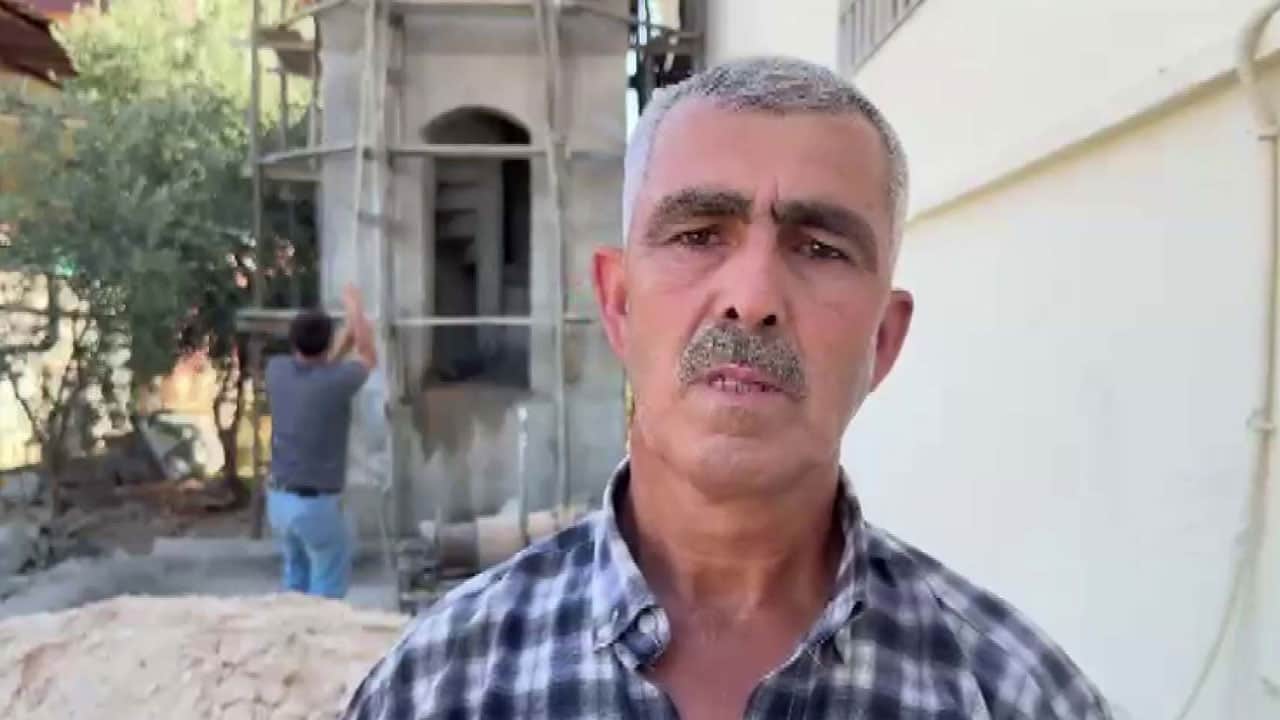 Foto - Ustalık babadan oğluna geçti... Kibar Feyzo’daki minarenin arkasından aile hikayesi çıktı!