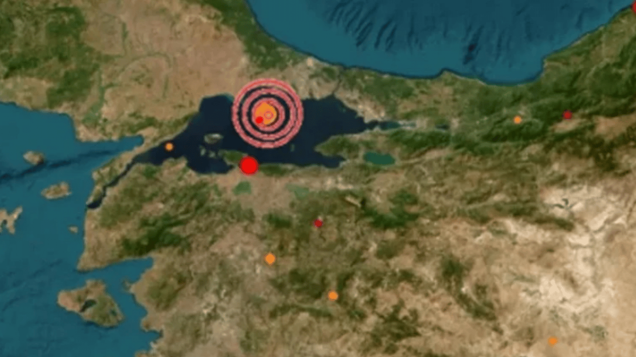 Foto - Şener Üşümezsoy'dan korkutan deprem açıklaması: 'En büyük hatalardan biridir!'