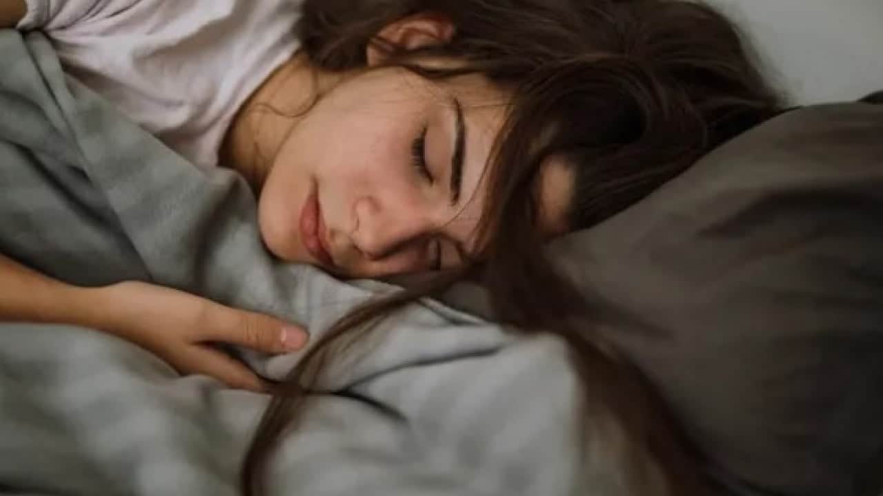 Foto - Uyuyan güzel gerçek oldu! 14 yaşında uykuya daldı 46 yaşında uyandı