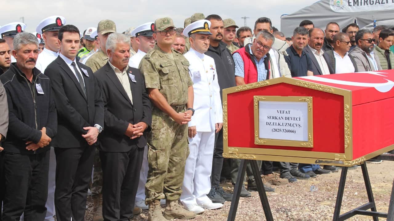 Foto - Uzman çavuş, sözlenmek için izne gelmişti! Düğündeki maganda kurşunu canından etti