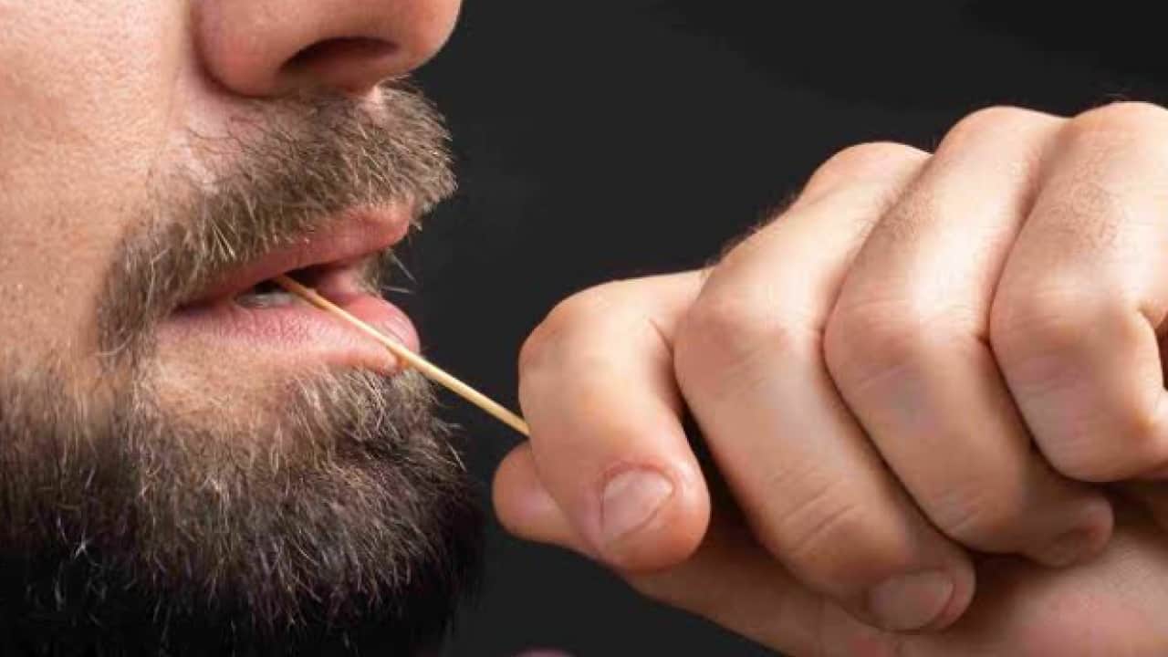 Foto - Uzmanlar sakın yapmayın diyor: Diş etlerine zarar veriyor!