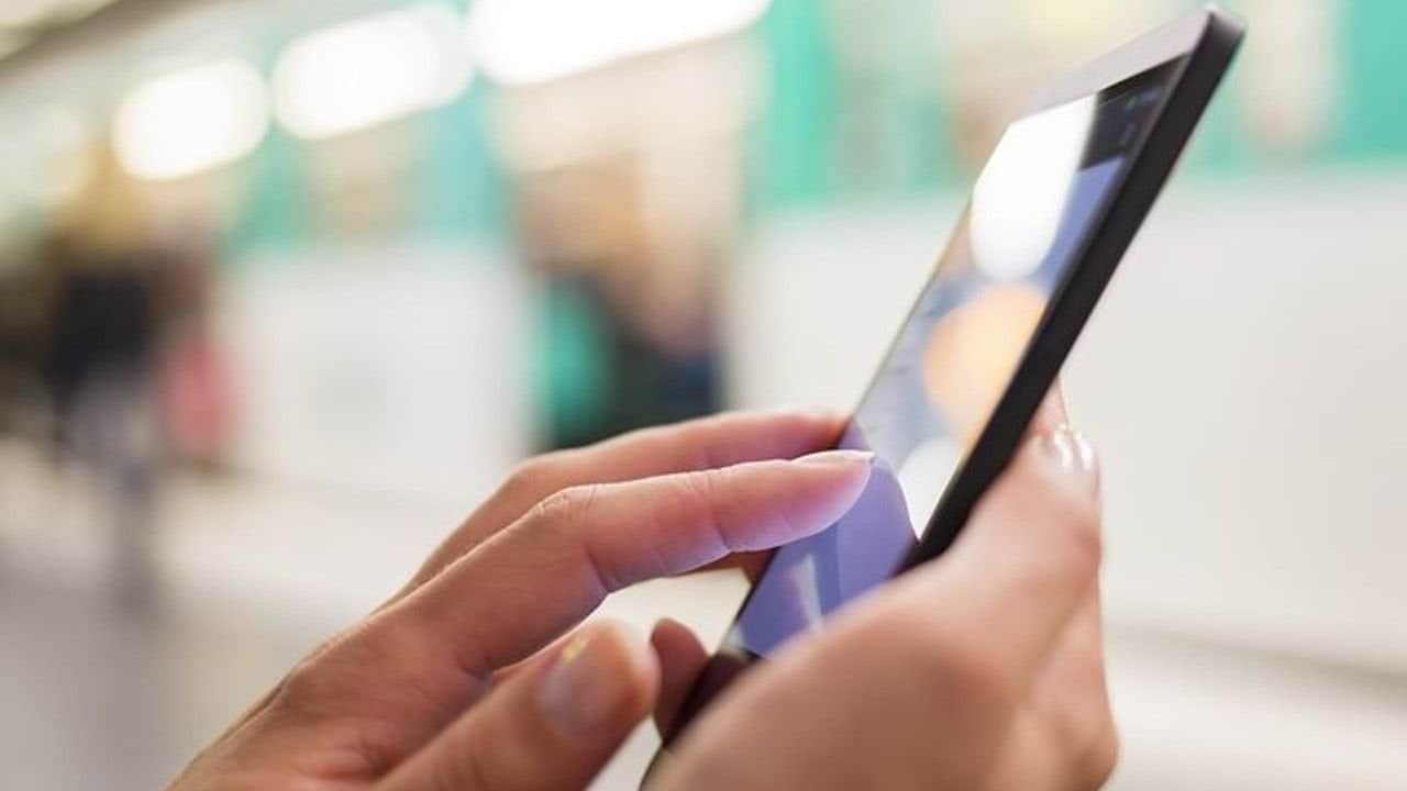 Foto - Uzmanlardan akıllı telefon uyarısı: 4 belirtiye dikkat!