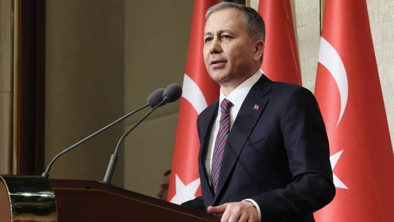 Foto - Uzun süredir kayıplardaydı! Görevden ayrılan eski İçişleri Bakanı Ali Yerlikaya, bakın nerede ortaya çıktı