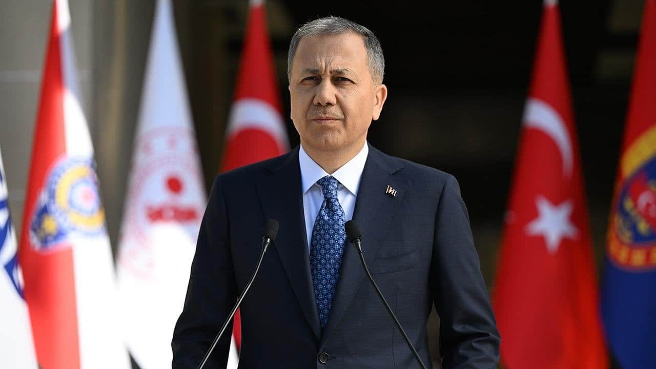 Uzun süredir kayıplardaydı! Görevden ayrılan eski İçişleri Bakanı Ali Yerlikaya, bakın nerede ortaya çıktı