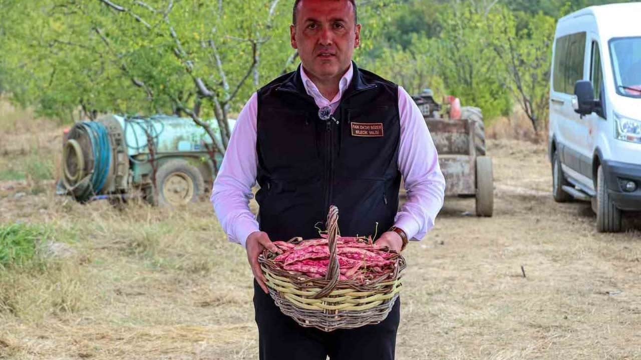 Foto - Vali Faik Oktay Sözer: Bilecik’te her yıl 500 ton barbunya hasadı yapılır diyerek duyurdu