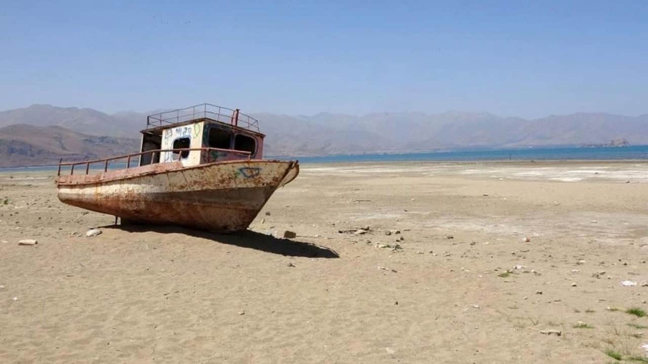 Foto - Van Gölü haritası değişti! 3 kilometre çekildi