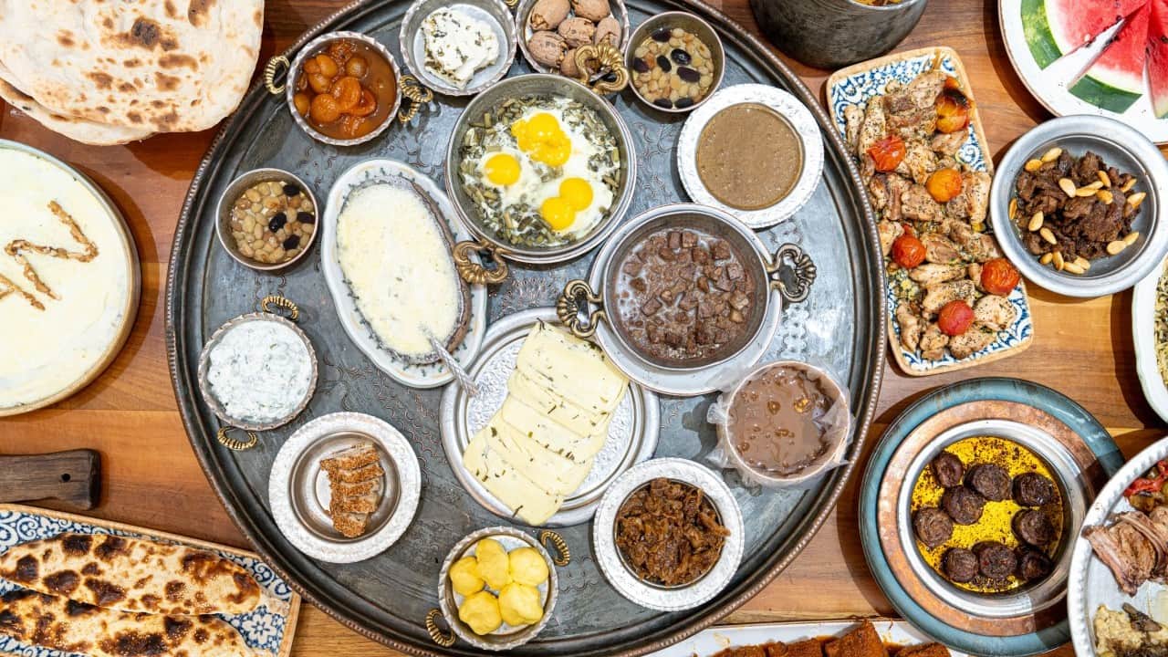 Foto - Van'ın gastronomi mirası lezzet noktalarında yaşatılıyor: Otlu peynir, inci kefali ve...