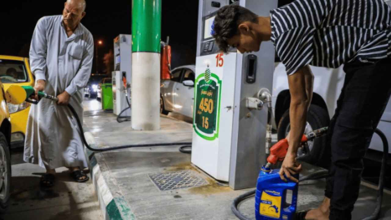Foto - Varlık içinde yokluk çekiyorlar: Petrol zengini ülkede benzin bulamıyorlar!