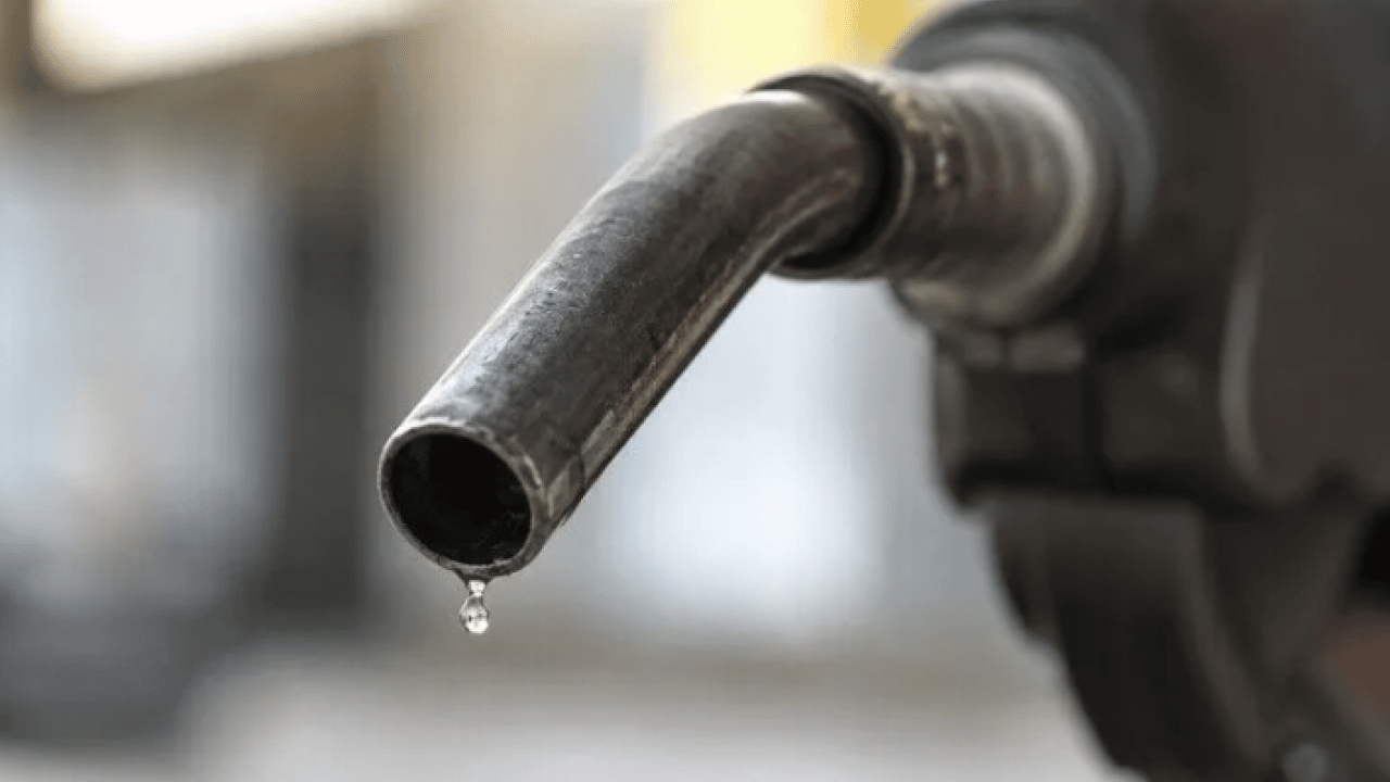 Foto - Varlık içinde yokluk çekiyorlar: Petrol zengini ülkede benzin bulamıyorlar!