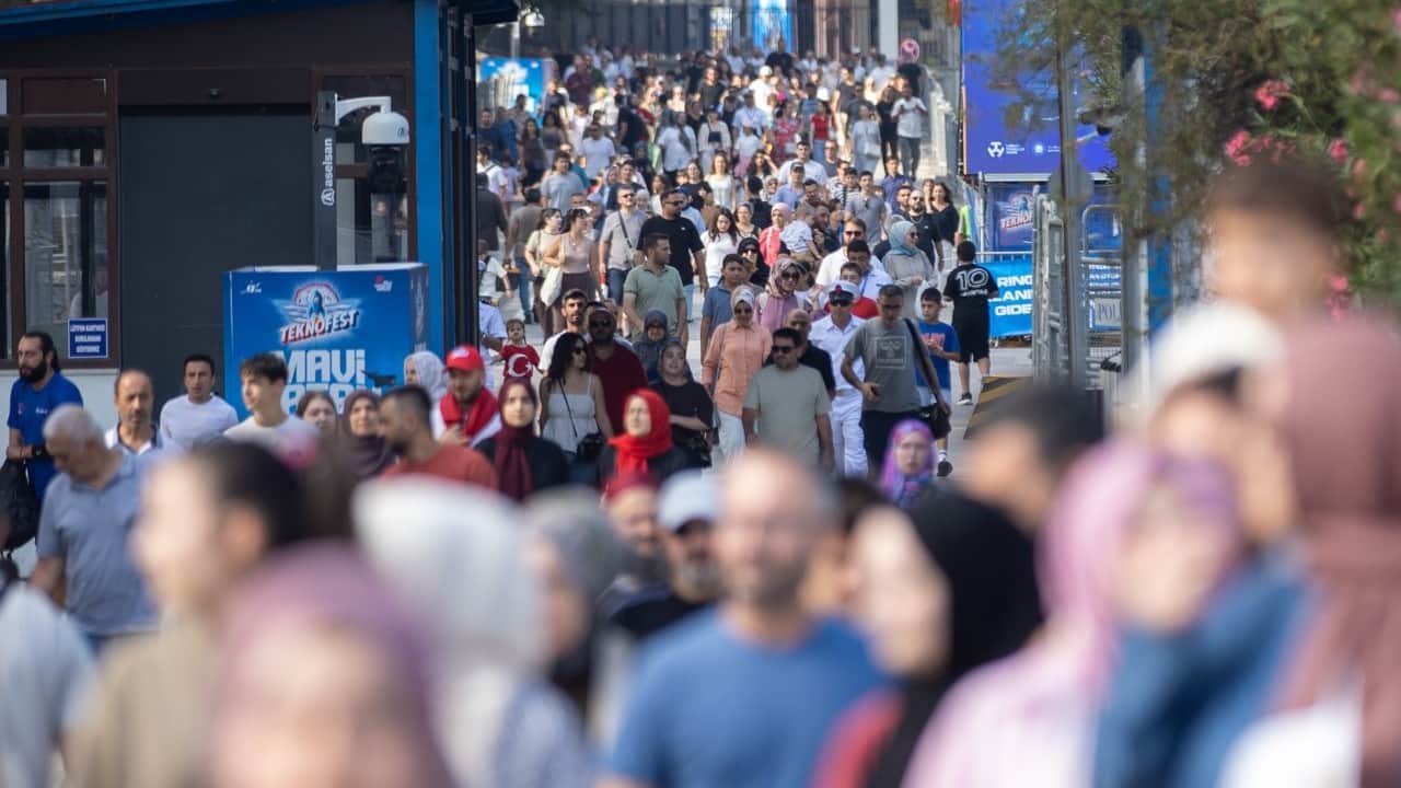 Foto - Vatandaşlar akın etti! Teknofest’te hafta sonu coşkusu