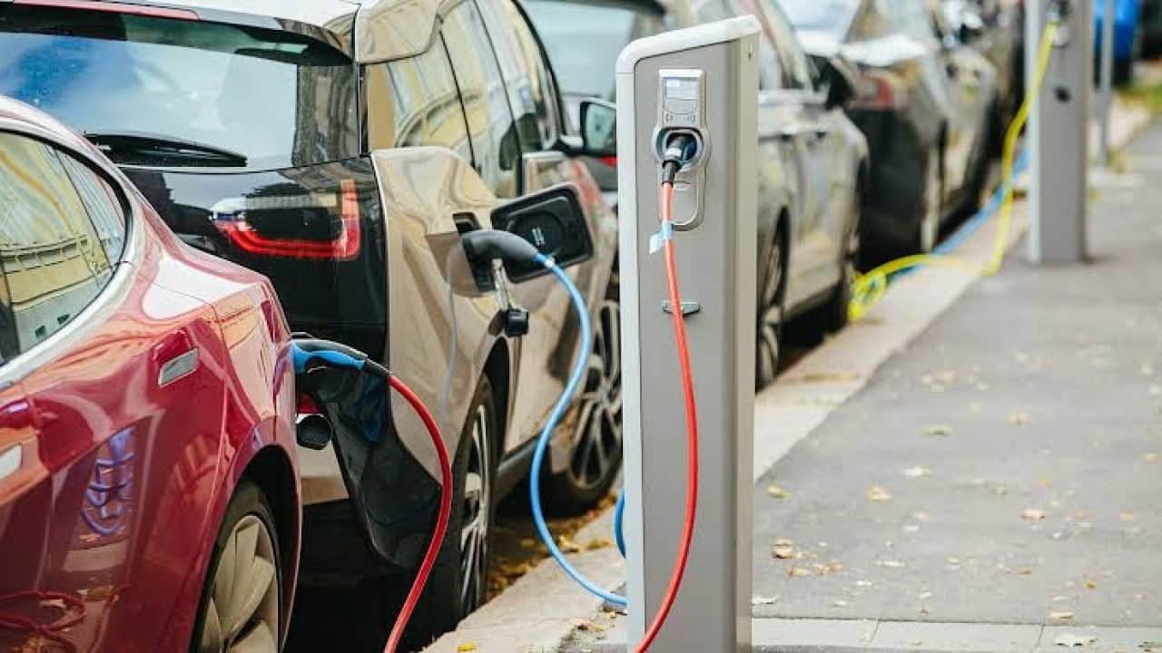 Foto - Veriler açıklandı! Elektrikli otomobiller daha karlı