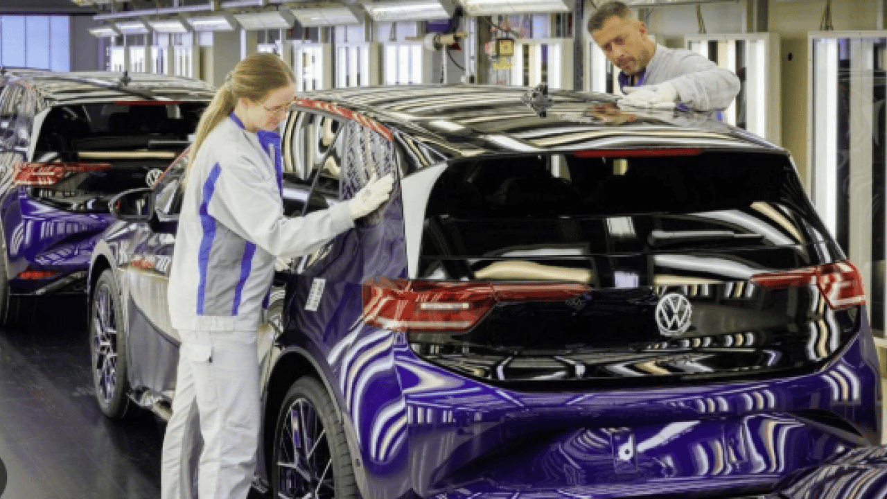 Foto - Volkswagen'de taşlar yerinden oynuyor! Sendikaları ayağa kaldıran iddia
