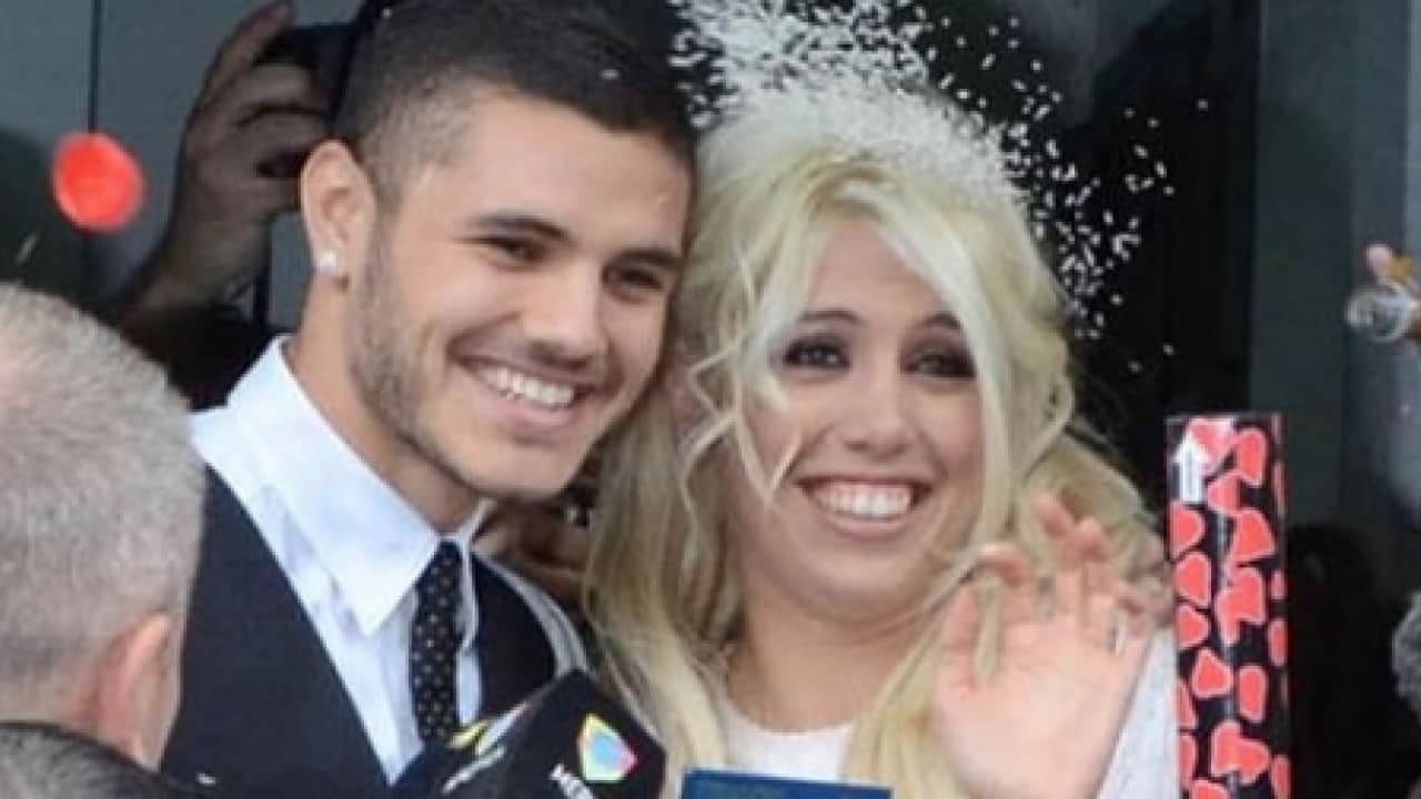 Foto - Wanda Nara bunu da yaptı: Etkileşim için Galatasaray forması yaktı iddiası ortalığı karıştırdı!