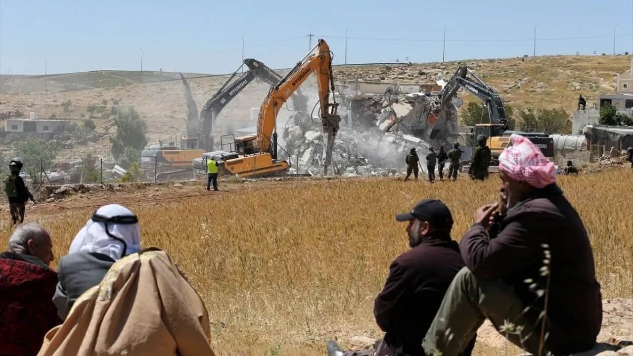 Foto - Yakıp yıkıp soykırım yaptığı yetmedi Dünyanın gözü önünde işgalcisine konut yapıyor