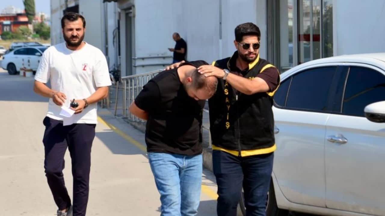 Yan baktın kavgası kanlı bitti