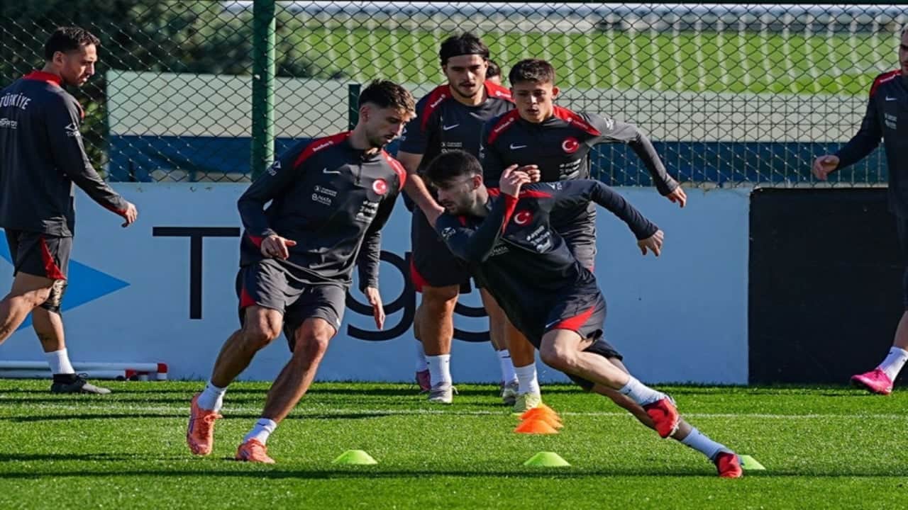 Foto - Yapay zeka, Dünya Kupası kurasını çekti! Türkiye sürpriz gruba düştü