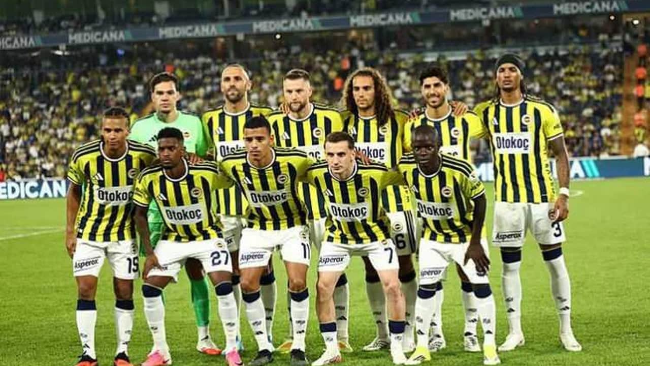 Foto - Yapay zeka, Süper Lig şampiyonunu erken ilan etti: Arayı açıp fark atacak