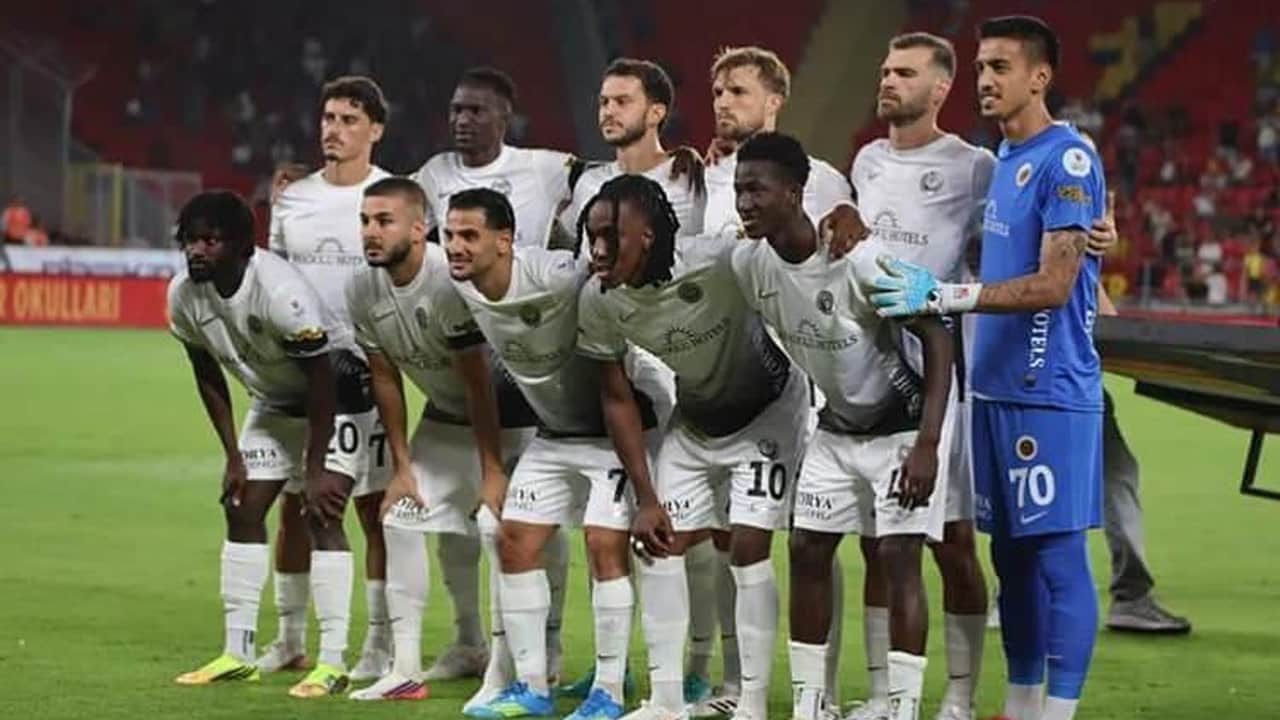 Foto - Yapay zeka, Süper Lig şampiyonunu erken ilan etti: Arayı açıp fark atacak