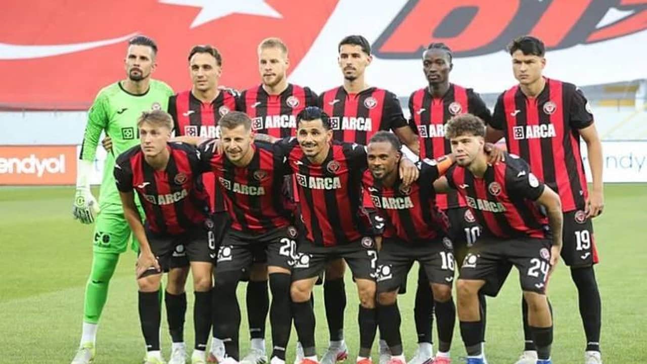 Foto - Yapay zeka, Süper Lig şampiyonunu erken ilan etti: Arayı açıp fark atacak