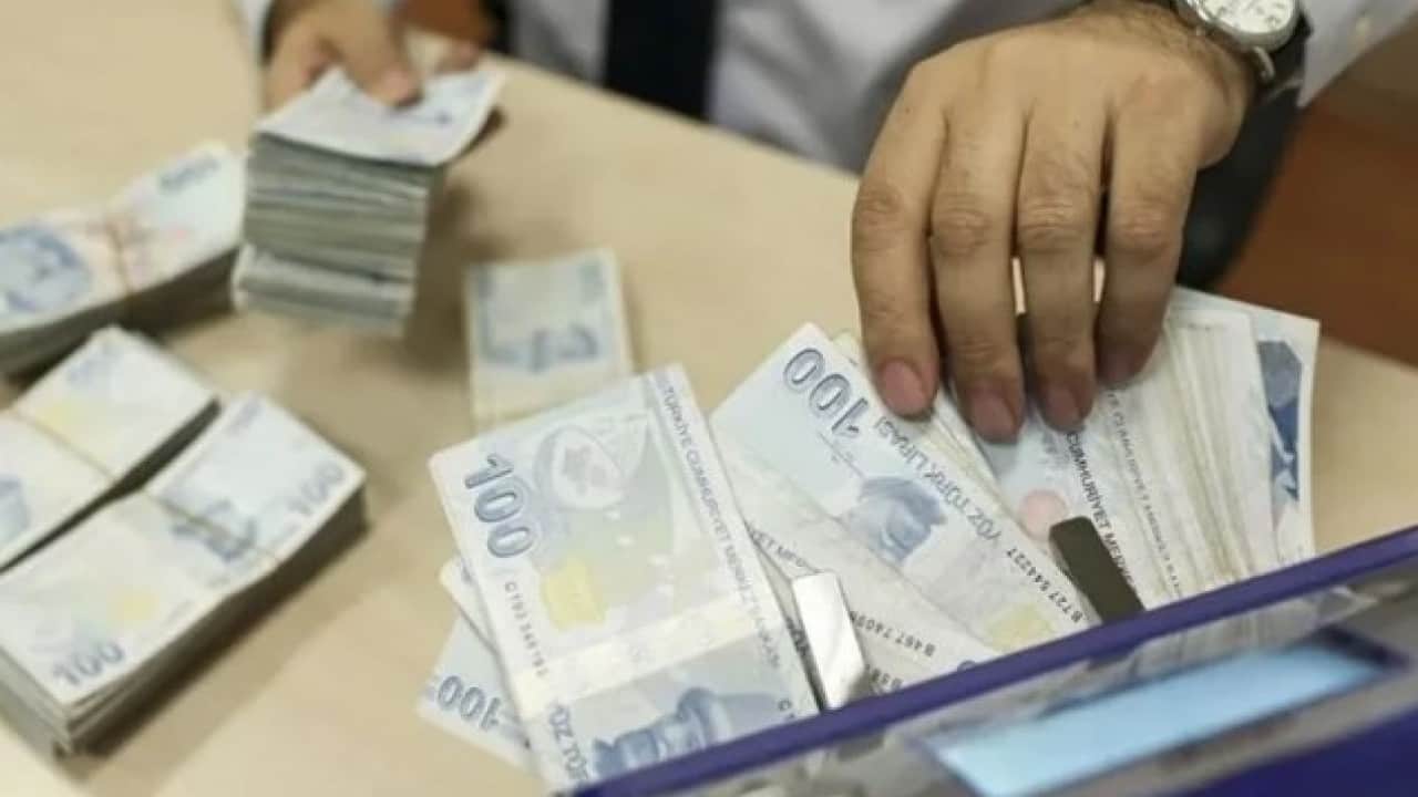 Foto - Yargıtay kararı verdi! Maaşı geç yatan işçiye müjde