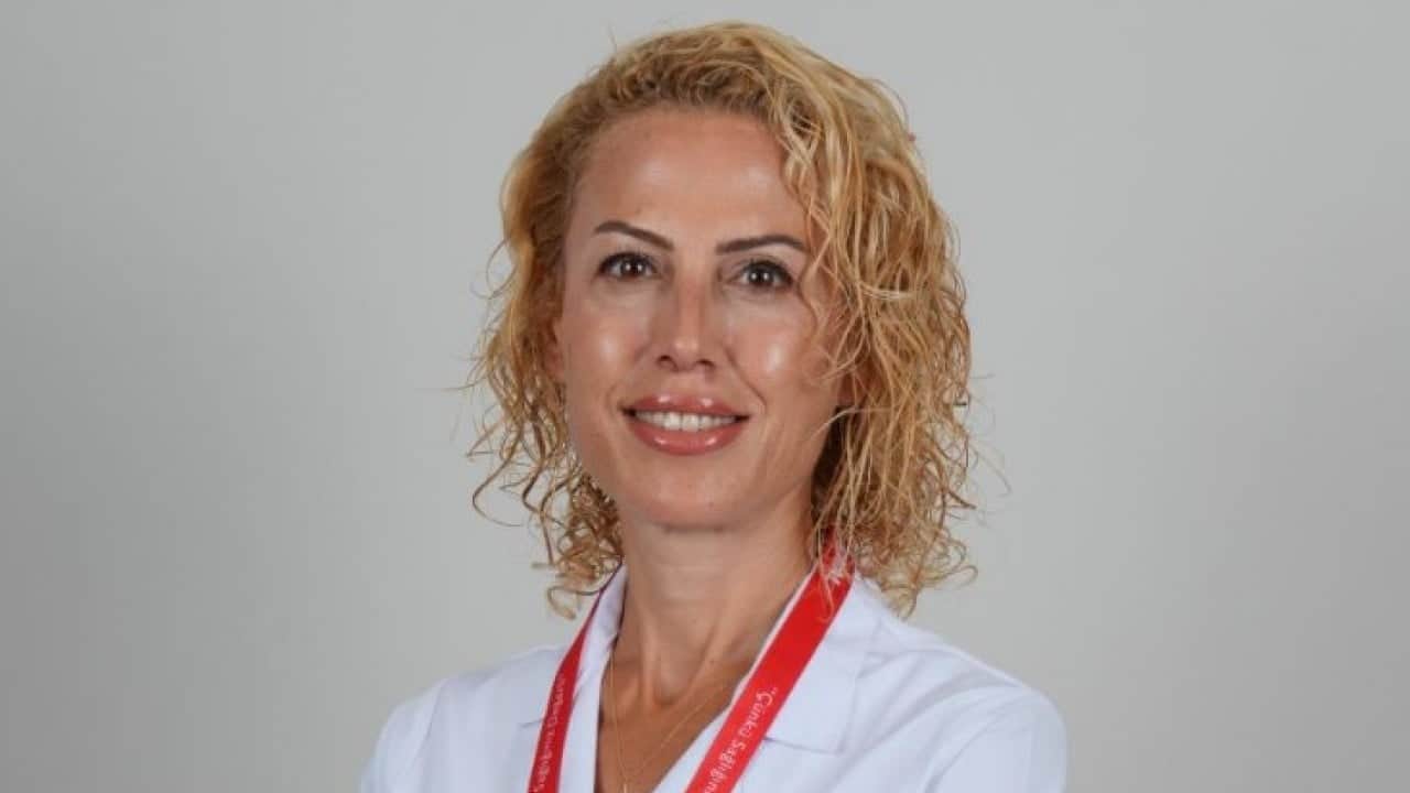 ‘Yaşlılıktandır’ deyip geçmeyin! Unutkanlık önemli bir işaret olabilir