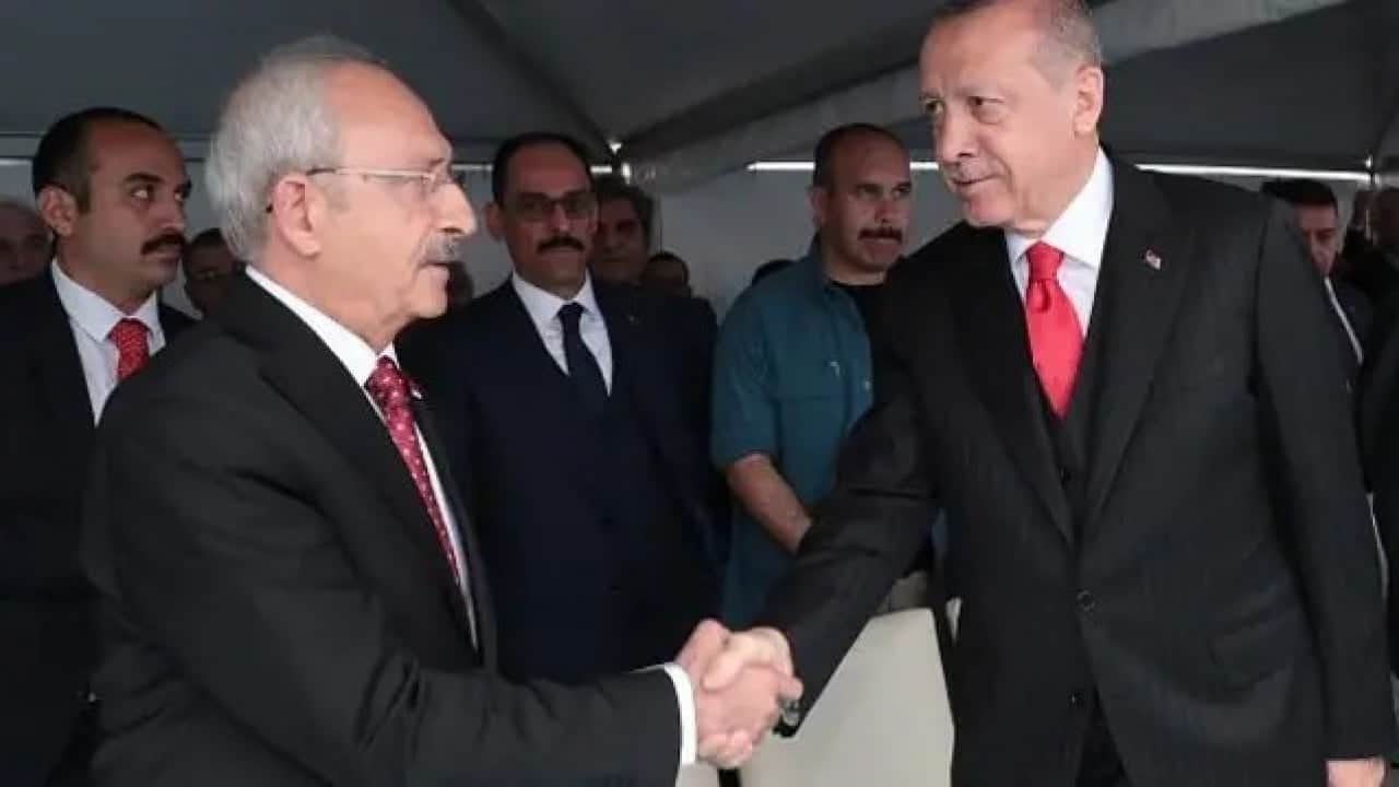Foto - Yavuz Ağıralioğlu 2023 seçimlerinde oyunu Erdoğan'a mı Kılıçdaroğlu'na mı attı? İşte cevabı