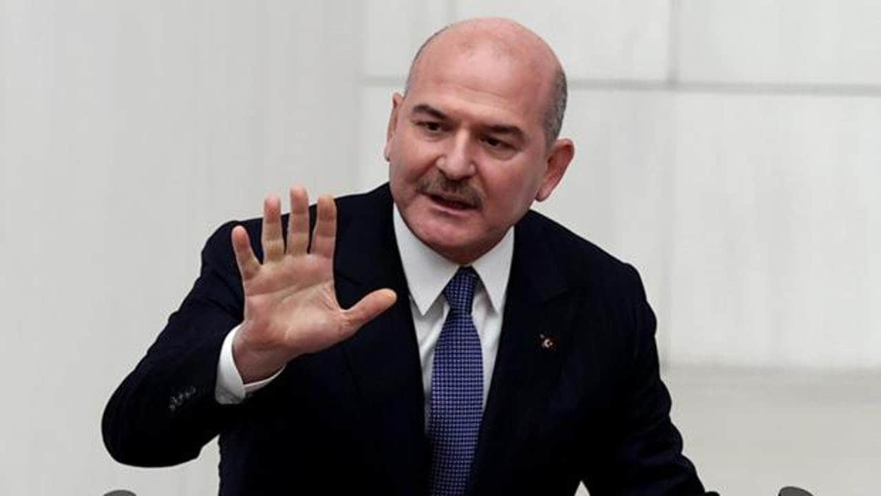 Foto - "Yeğeniyim, sizi yaşatmam" diyerek çirkefleşti! Süleyman Soylu küplere bindi