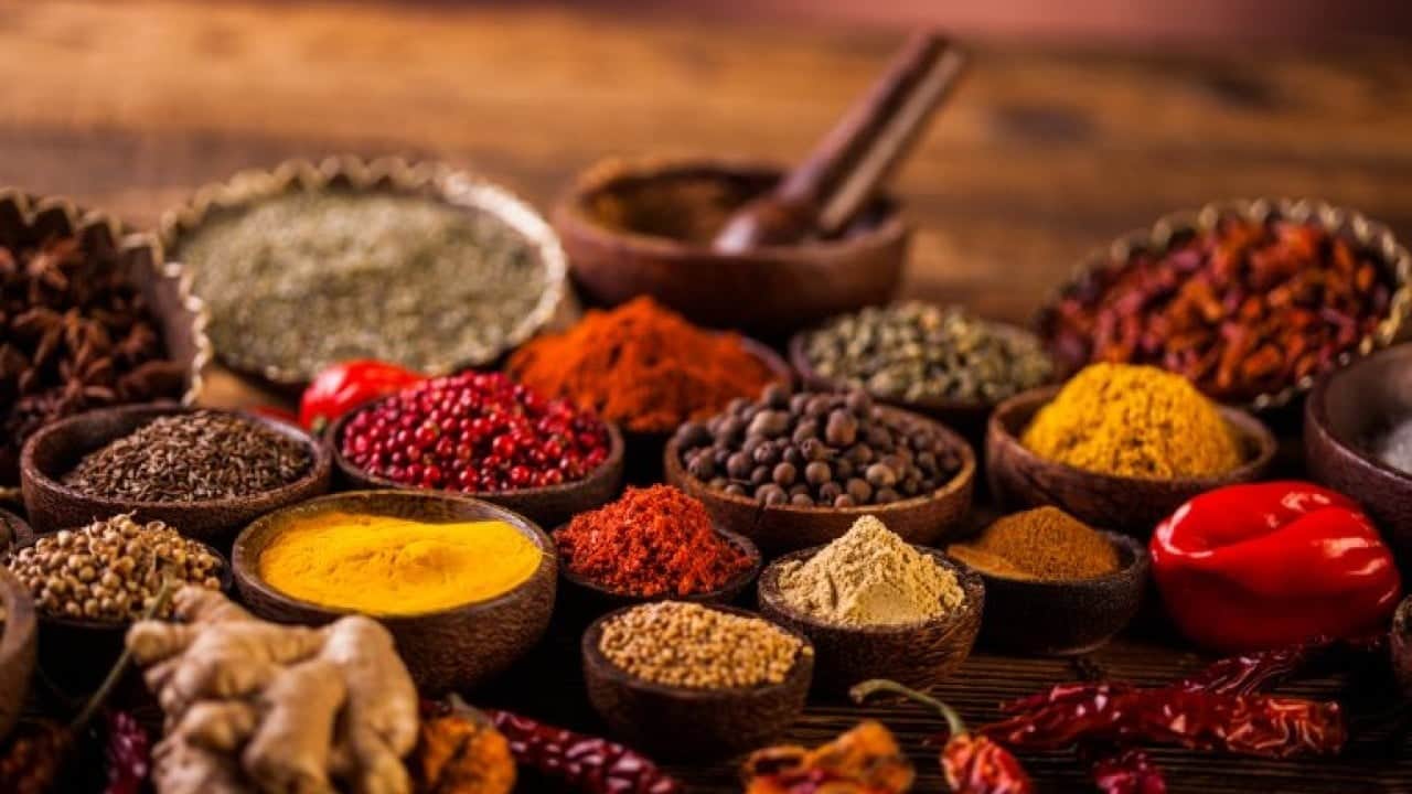 Foto - Yemeğin lezzetini katlayan püf nokta! Baharatı ne zaman eklediğiniz çok önemli