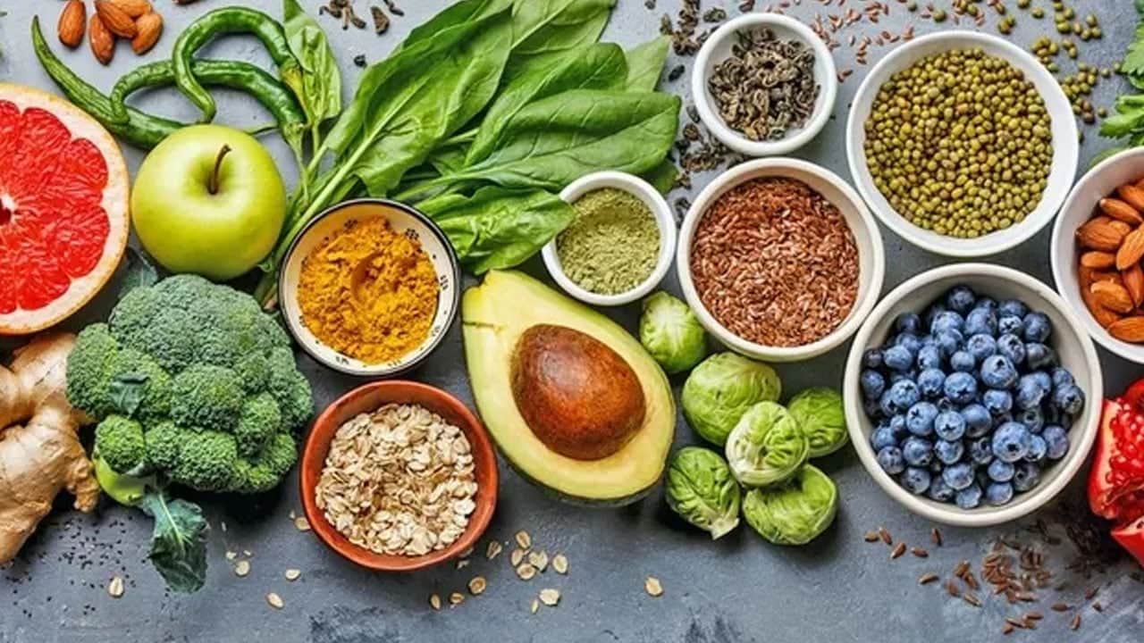 Foto - Yemek listesinde en besleyici arasında pazı seçildi ama bebek için tehlike büyük! Uzmanlar uyardı