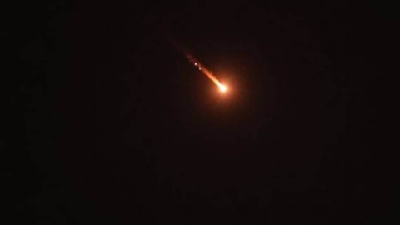 Foto - Yemen ordusundan Kızıldeniz’in güneyindeki uçuş rotaları için uyarı