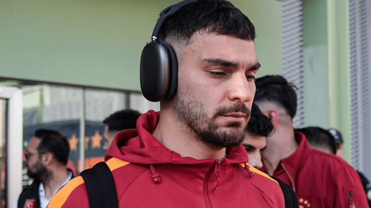 Foto - Artık dönemin şifresi bu hamle: 3'ü 1 arada Galatasaray'dan gidebilir: Teklif bekleniyor