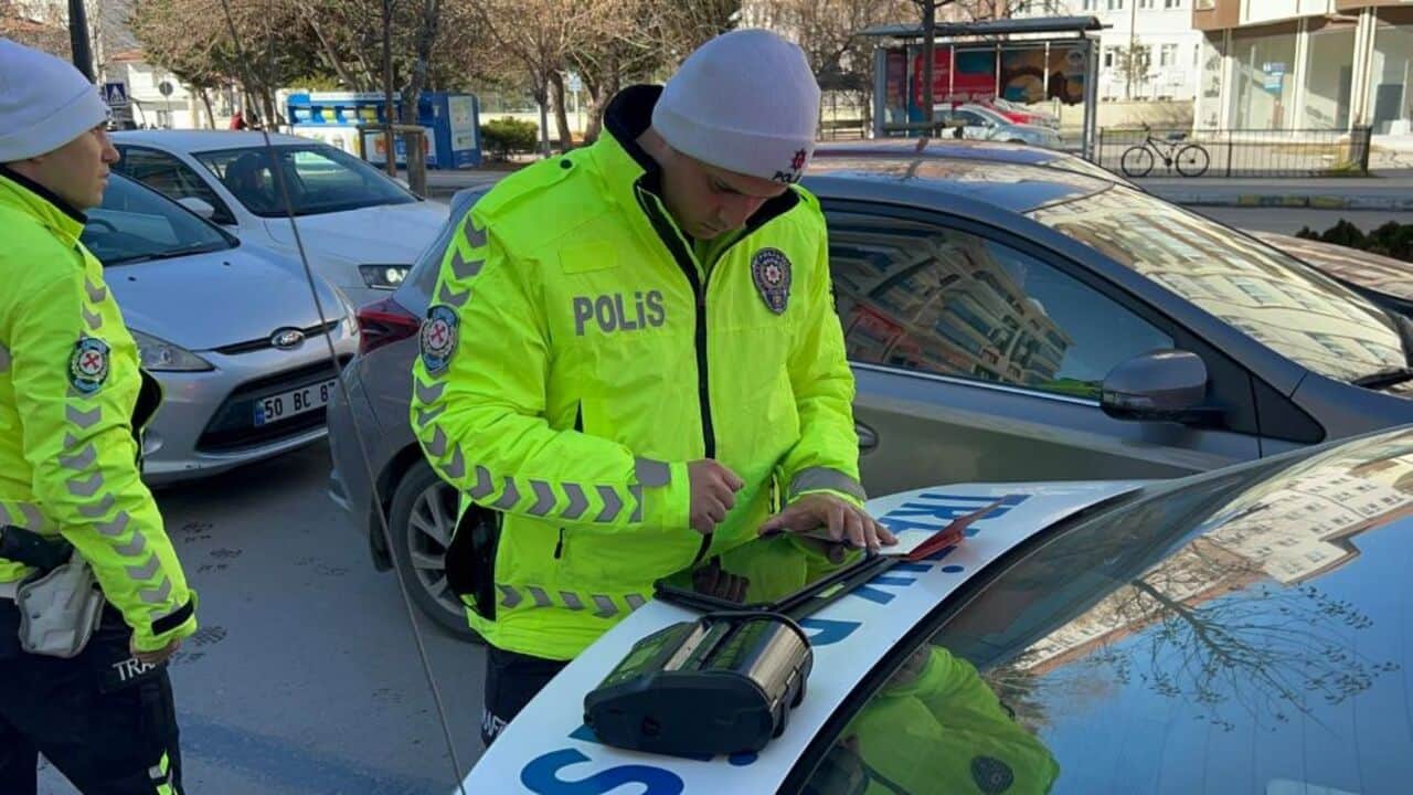 Foto - Yeni düzenleme yürürlükte! Tafik cezalarında 10 soru 10 cevap
