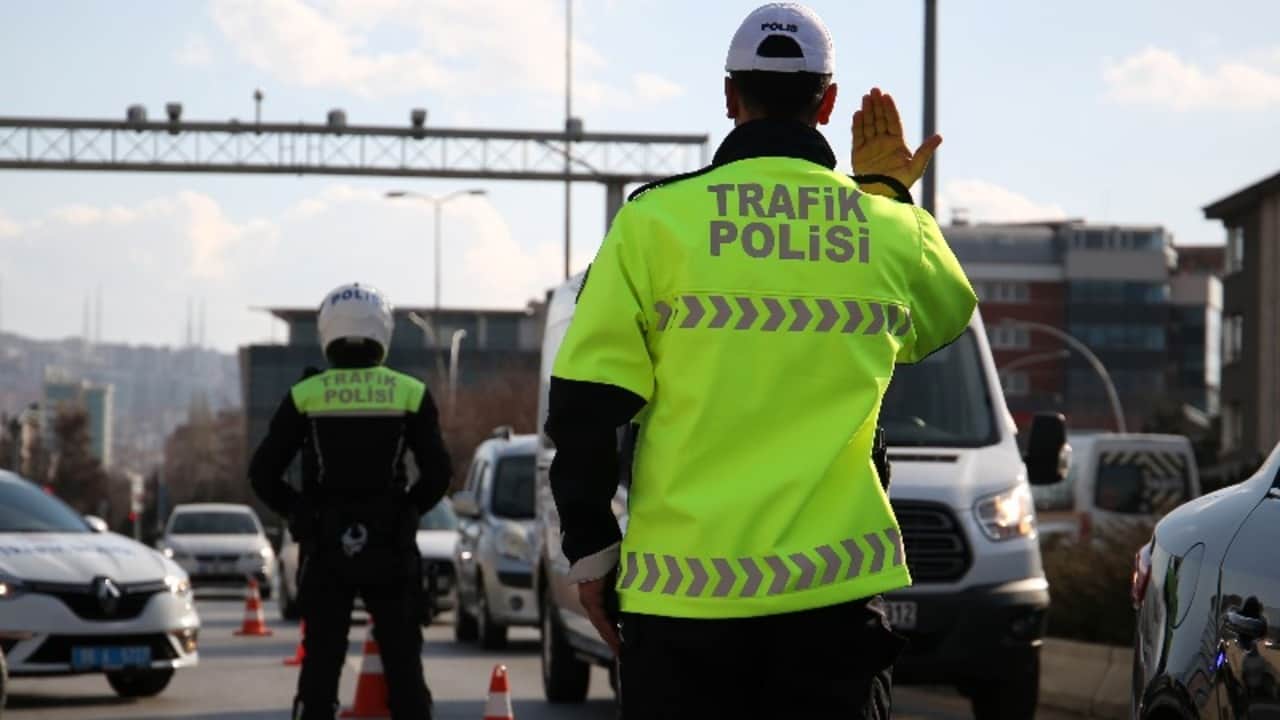 Foto - Yeni düzenleme yürürlükte! Tafik cezalarında 10 soru 10 cevap