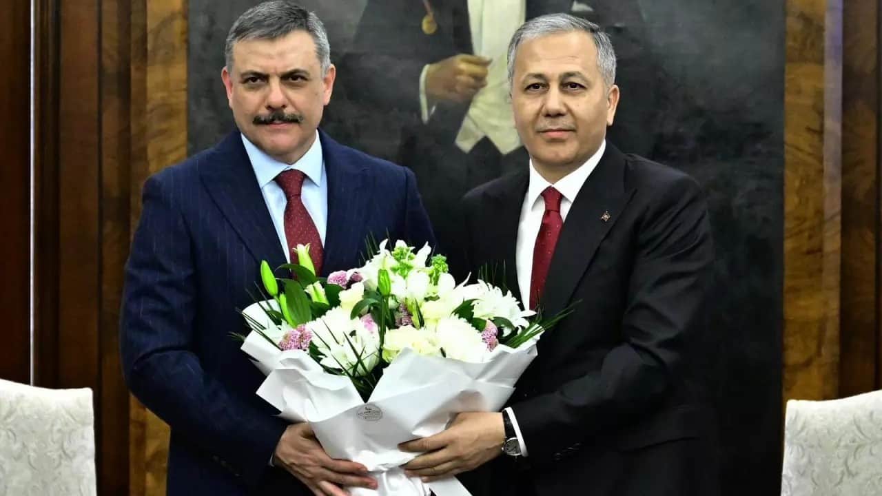 Foto - Yeni İçişleri Bakanı'ndan çok konuşulacak çıkış: Onlar endişe ediyorsa Mustafa Çiftçi de edecek