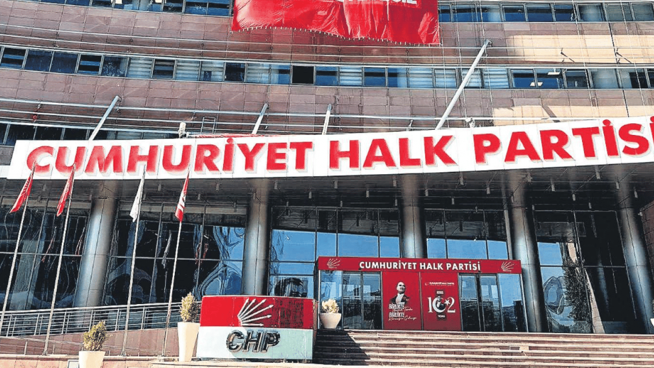 Foto - Yeni partiye tartışmalı başlangıç! Kurucular listesi gündemde: Şaibeli isimler bir arada!
