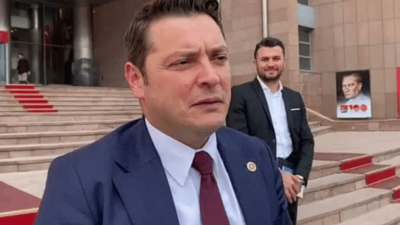 Foto - Yeni partiye tartışmalı başlangıç! Kurucular listesi gündemde: Şaibeli isimler bir arada!