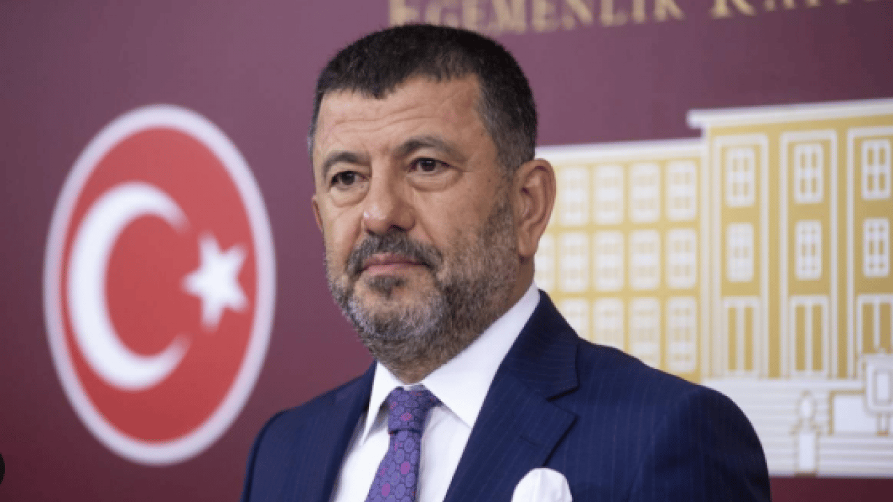 Foto - Yeni partiye tartışmalı başlangıç! Kurucular listesi gündemde: Şaibeli isimler bir arada!