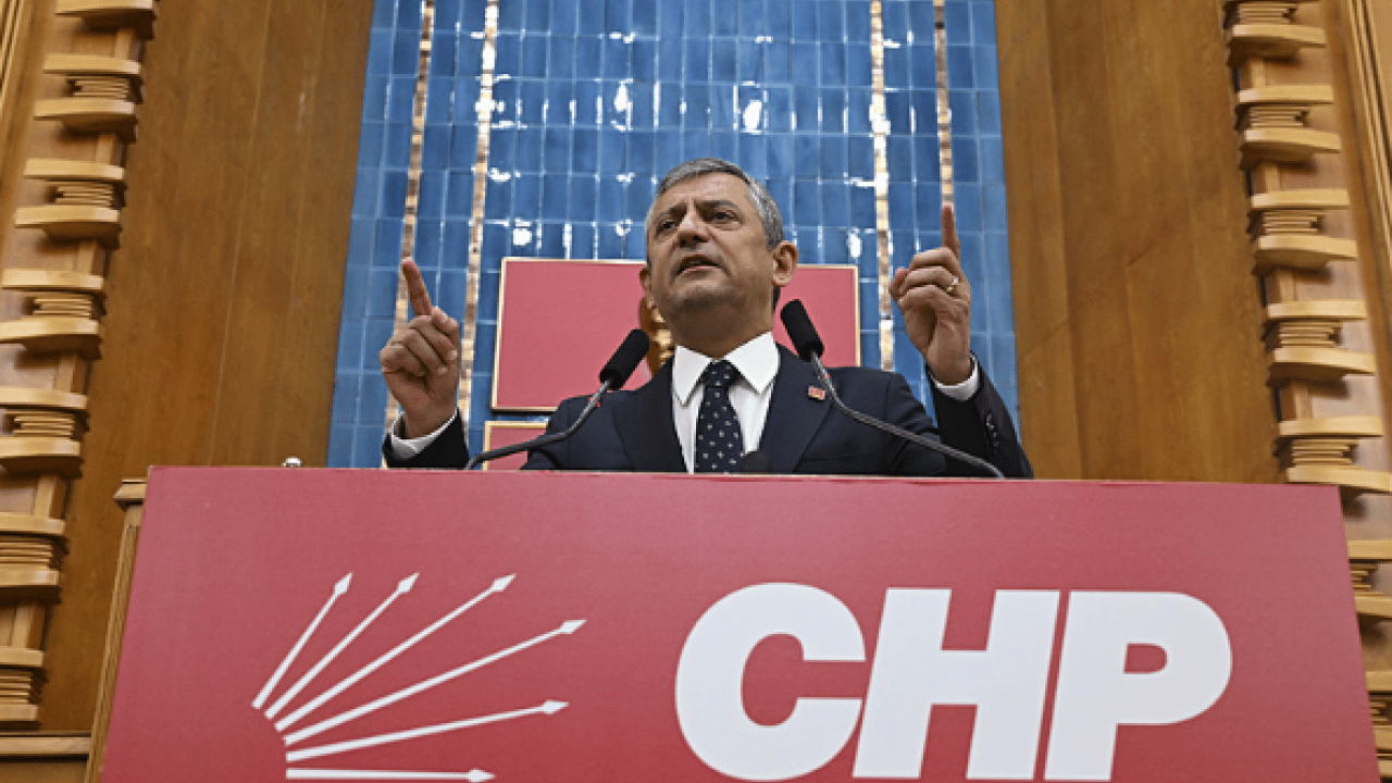 Foto - Yeni partiye tartışmalı başlangıç! Kurucular listesi gündemde: Şaibeli isimler bir arada!