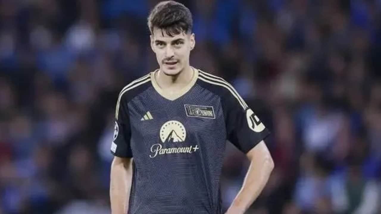 Foto - Yıldızları söndü ortada kaldılar: 24 önemli futbolcu kulüp arıyor!