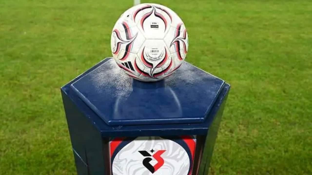 Foto - Yıldızları söndü ortada kaldılar: 24 önemli futbolcu kulüp arıyor!