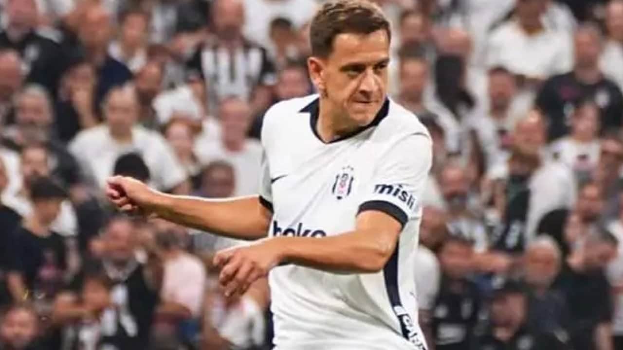 Foto - Yıldızları söndü ortada kaldılar: 24 önemli futbolcu kulüp arıyor!