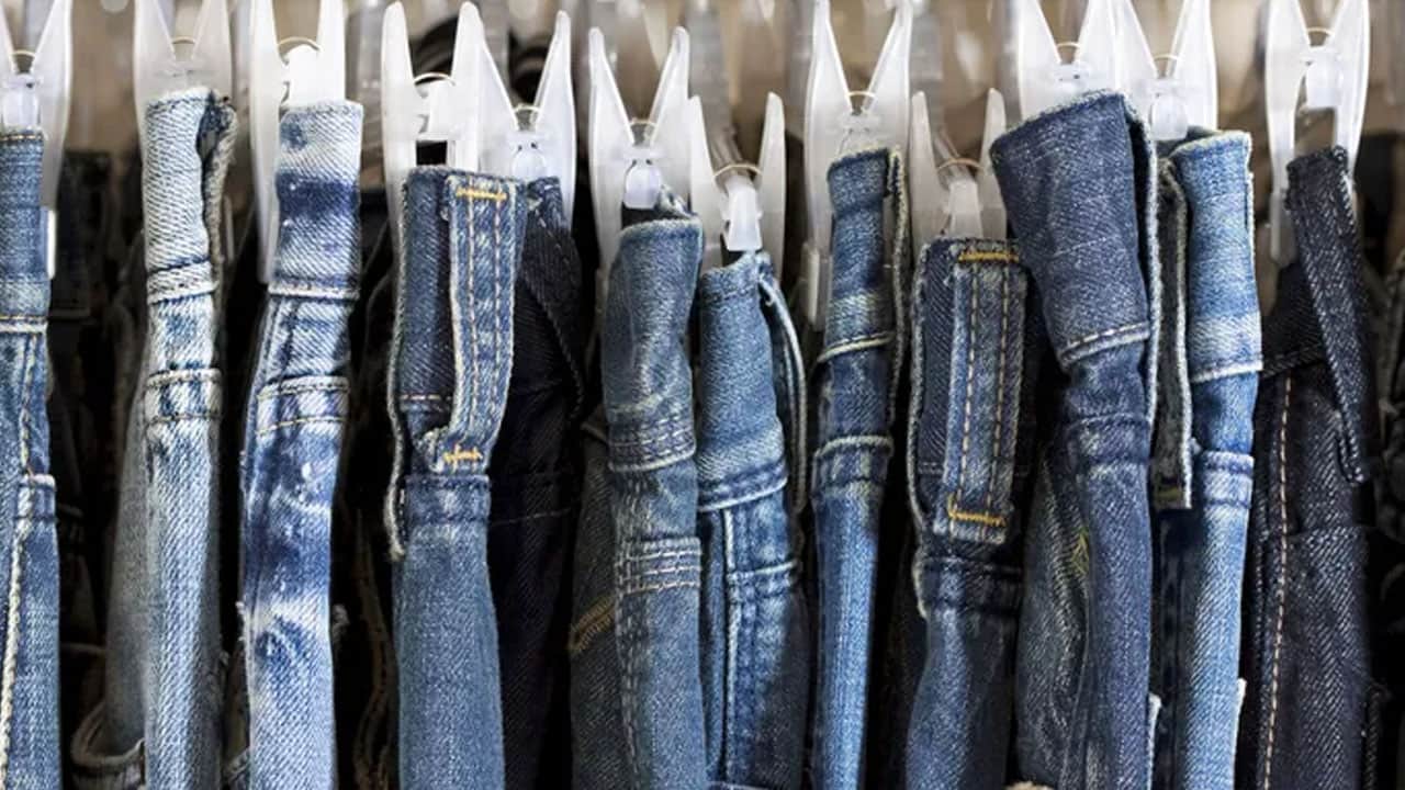 Foto - Yıllardır süs sanılıyordu! Kot pantolonların ceplerindeki o minik metaller bakın ne işe yarıyormuş...